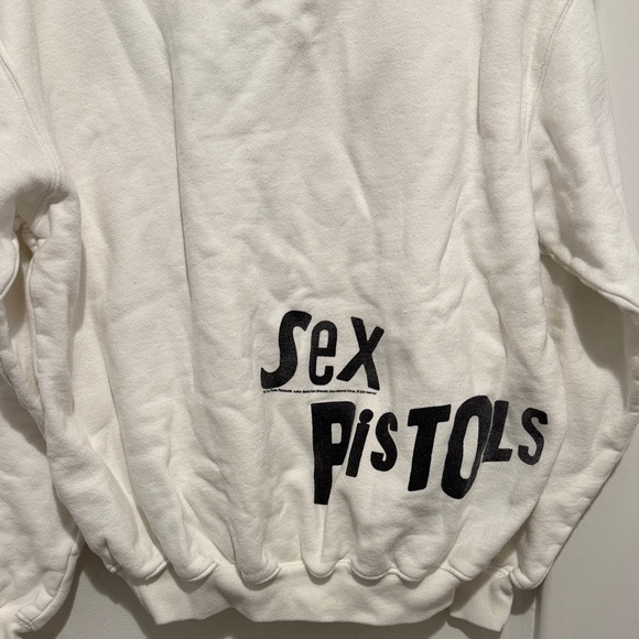 Graphic White Sweatshirt with Bold Design - Picture 3 of 3